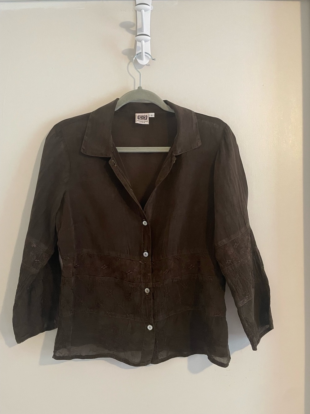 Johnny Was Item Brown Embroidered Rayon Blouse Button Down Small 418